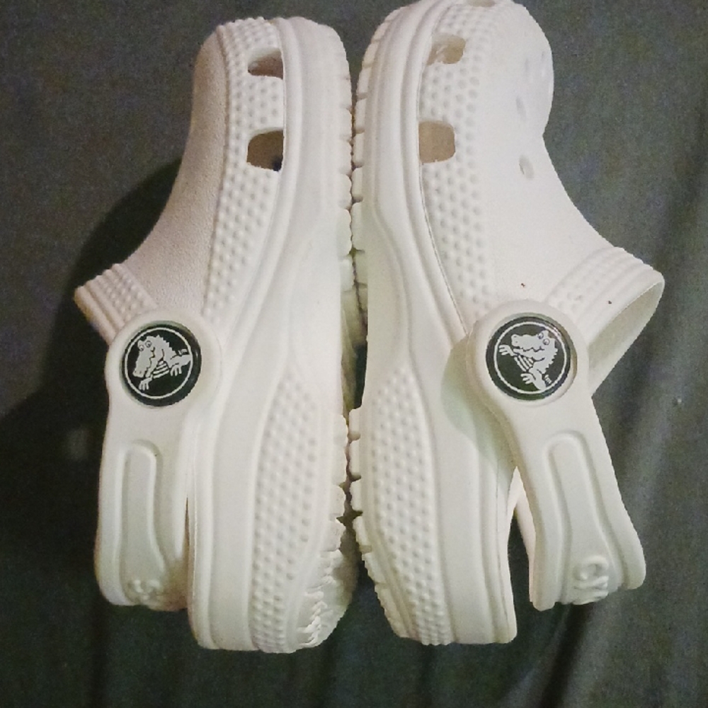 CROCS White Water Shoes Classic Comfort Design